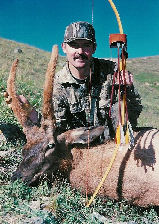 Gary Renfro selfbow Elk