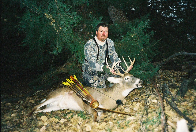 Mike Hayes Nebraska whitetail 2004